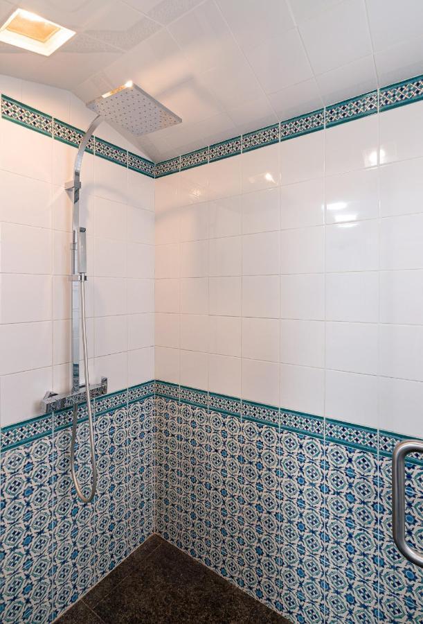 Spacious & Artistic Retro 2Bd Apt With Sauna Athen Exterior foto