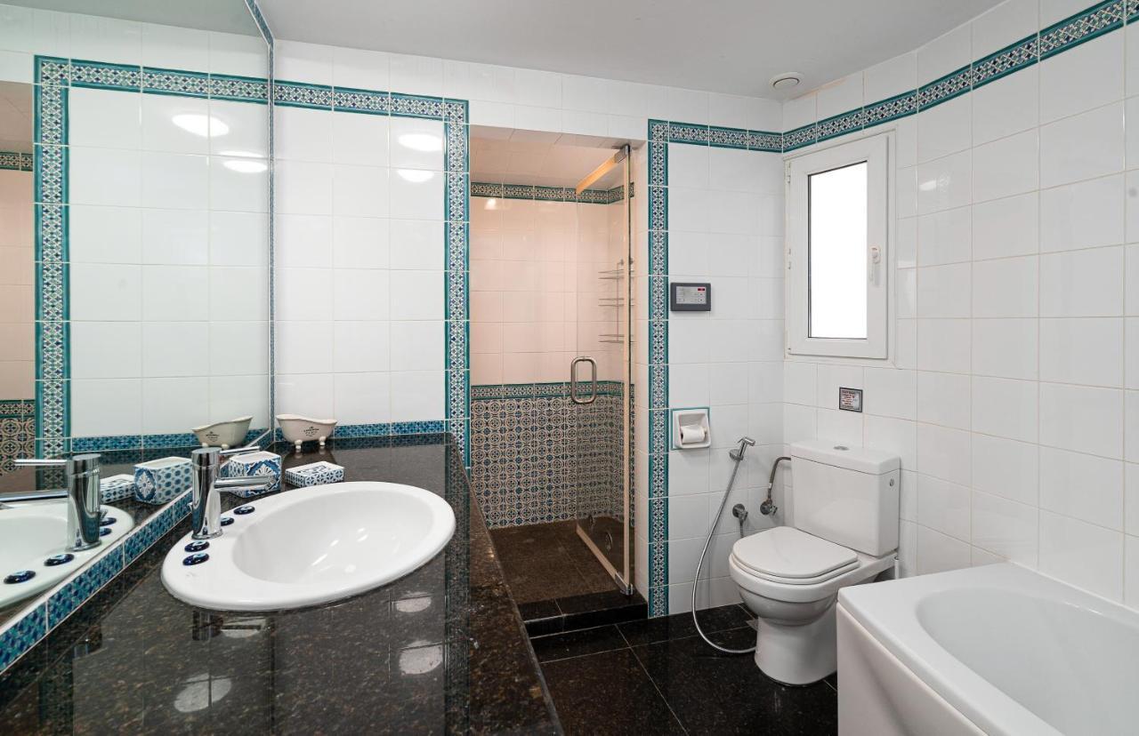 Spacious & Artistic Retro 2Bd Apt With Sauna Athen Exterior foto